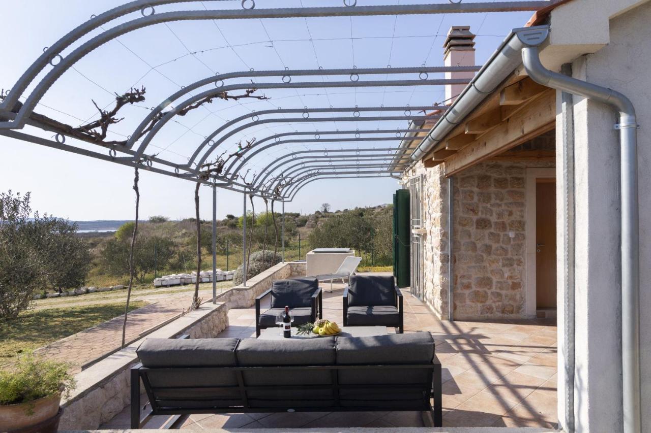 Holiday Home Olive シベニク エクステリア 写真