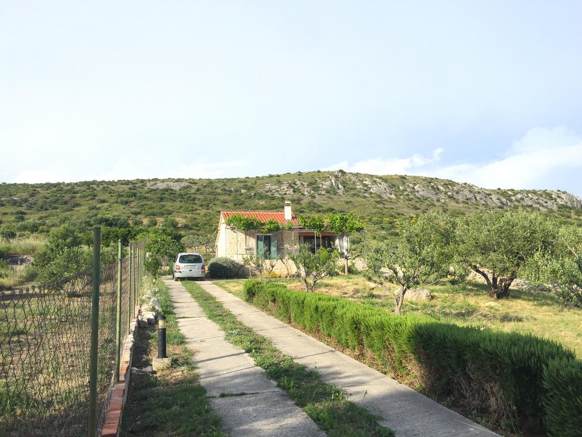 Holiday Home Olive シベニク エクステリア 写真