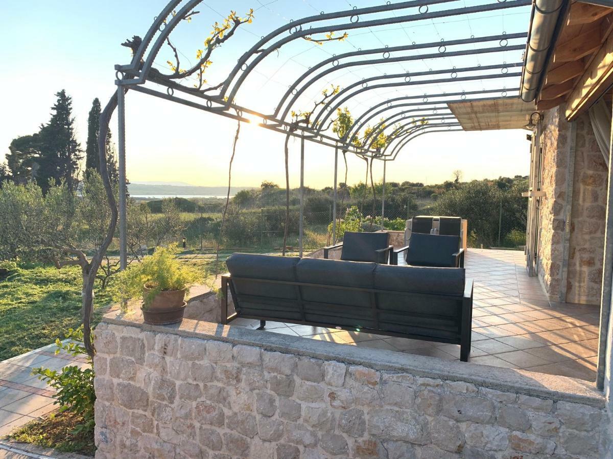 Holiday Home Olive シベニク エクステリア 写真